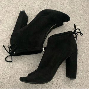 Guess open toe heeled booties size 7